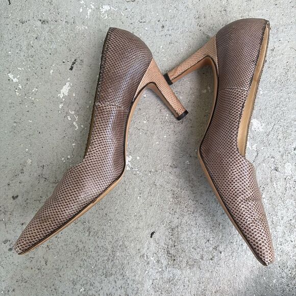 Salvatore Ferragamo Two tone heels - Picture 13 of 13